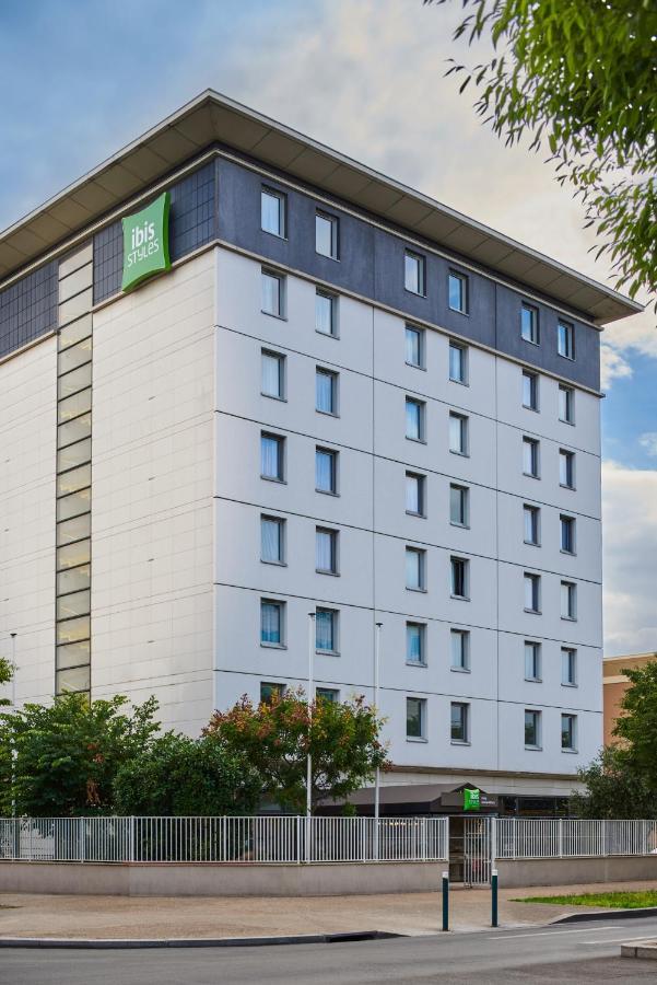 Ibis Styles Paris Gennevilliers Hotell Eksteriør bilde