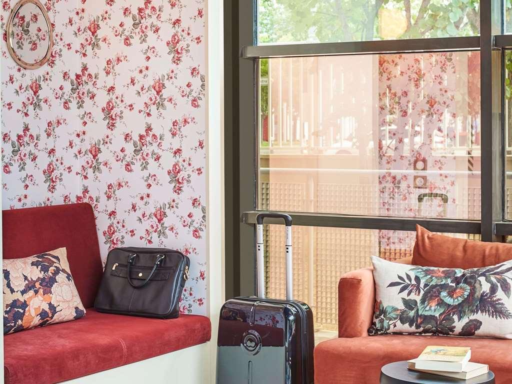 Ibis Styles Paris Gennevilliers Hotell Restaurant bilde