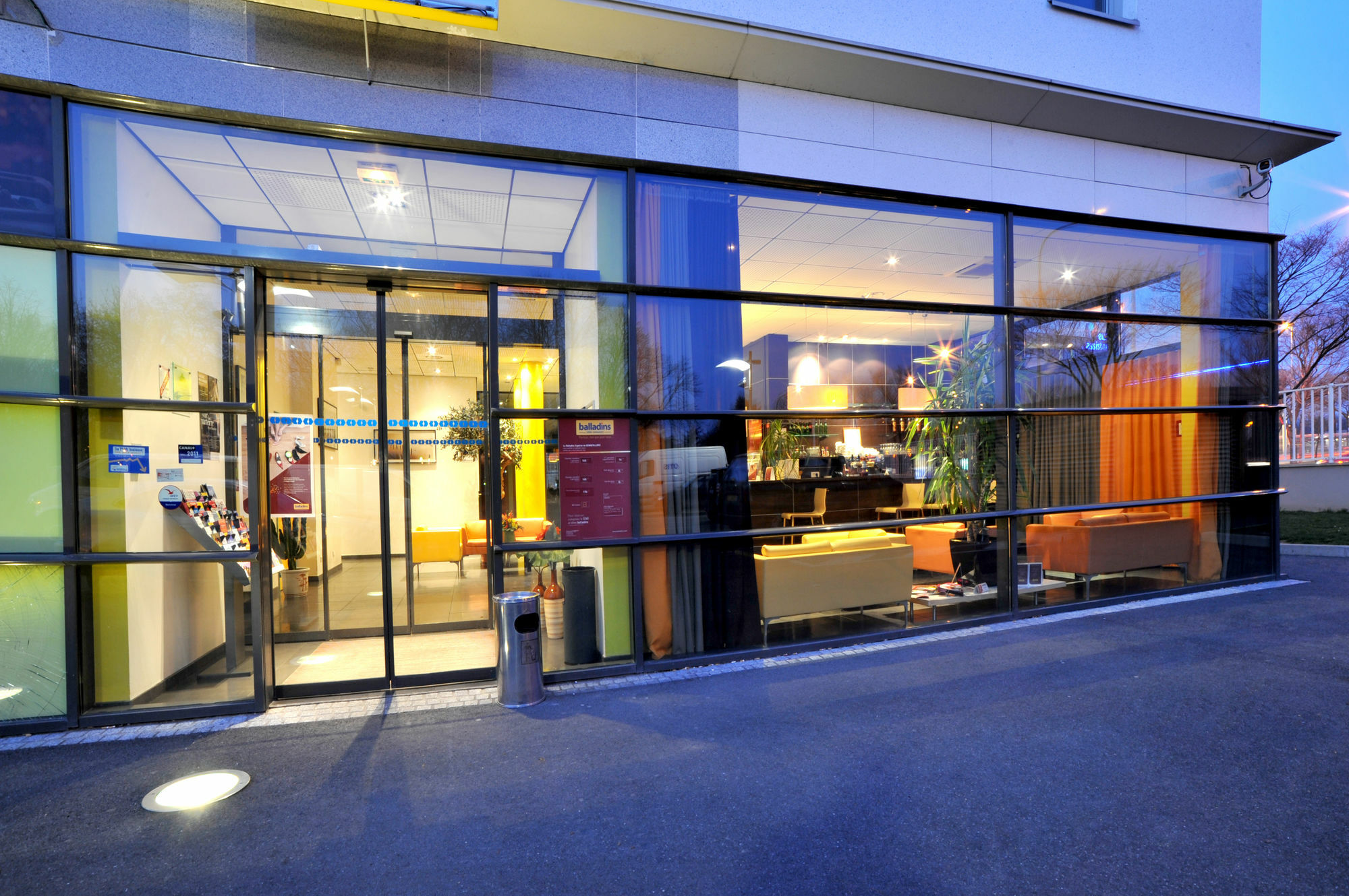 Ibis Styles Paris Gennevilliers Hotell Eksteriør bilde